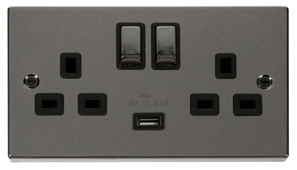 Click VPBN570BK Socket 2G Swd & USB 13A