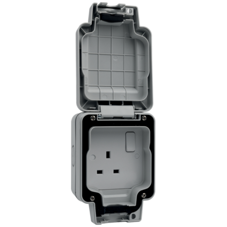 Hager WXPSS81 Swd Socket DP IP66 13A