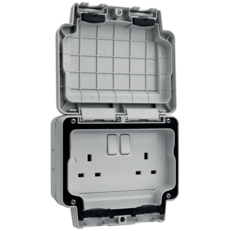 Hager WXPSS82 Swd Socket DP IP66 2x13A